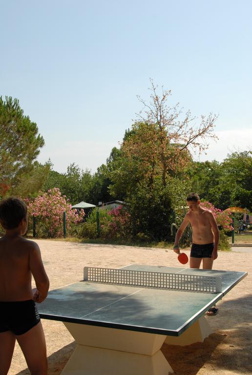 Camping Des Alberes Laroque-des-Alberes ภายนอก รูปภาพ