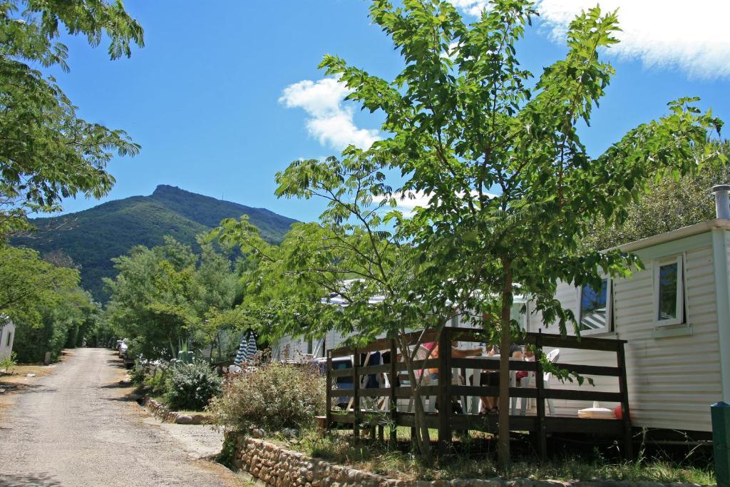 Camping Des Alberes Laroque-des-Alberes ภายนอก รูปภาพ